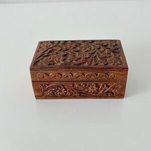 Carved Wood Trinket Box Hinged Lid Small
